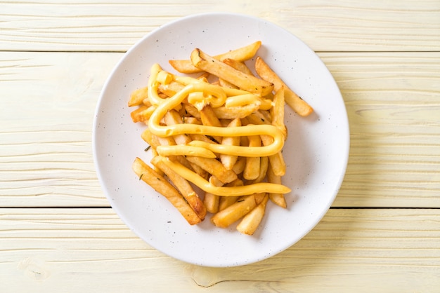 batatas fritas com queijo