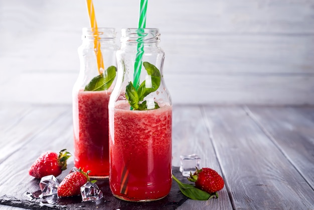 Batido casero de fresas,