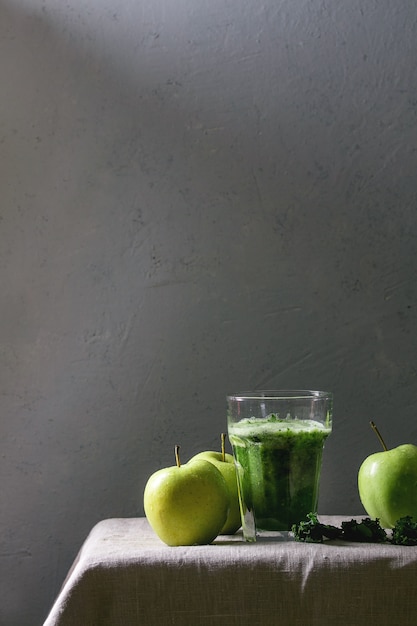 Batido de maçã verde espinafre