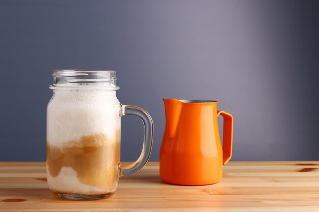 Batido de leche con café