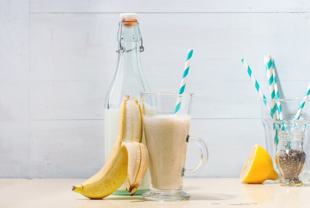 Batido de plátano y leche