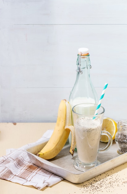 Batido de plátano y leche