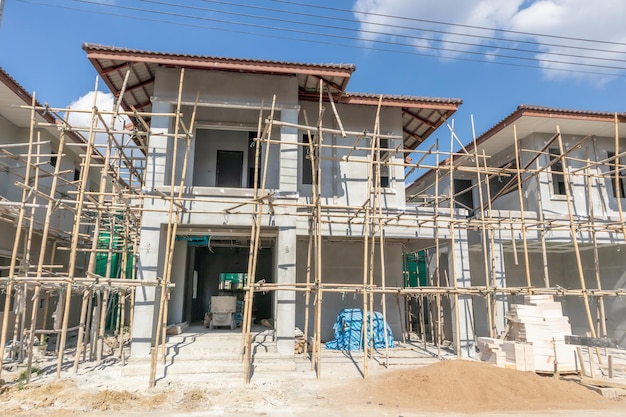 Bau neues Wohnhaus im Gange auf der Baustelle Wohnsiedlung Entwicklung