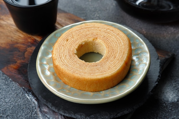 baumkuchen o Tree Cake o log cake es un típico alemán, y también popular en Japón como postre dulce