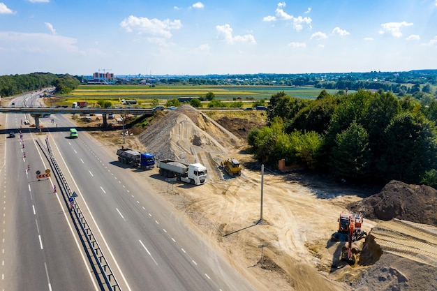 Baustelle Bau einer Anlage zur Herstellung von Asphalt