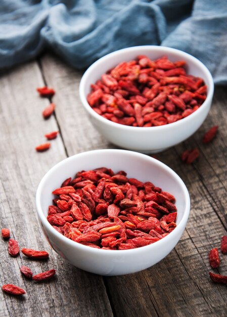 Bayas de goji rojas secas