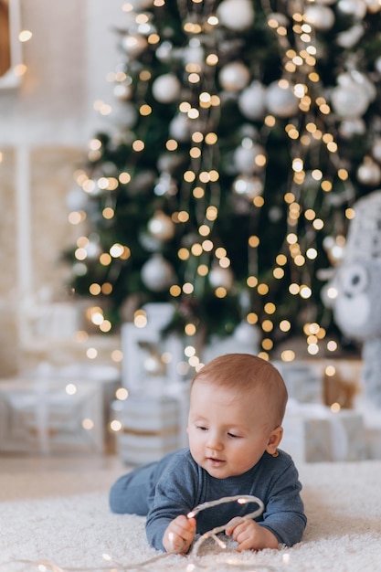 bebe año nuevo en el estudio