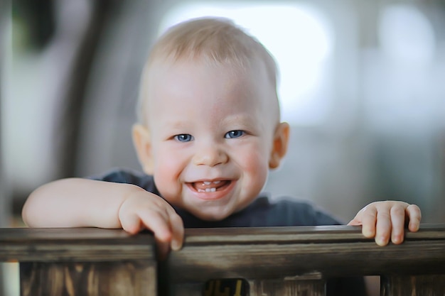 bebê primeiros dentes retrato bebê felicidade