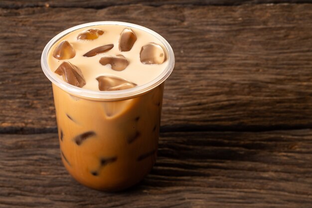 Bebida de café helado para refrescarse en verano.