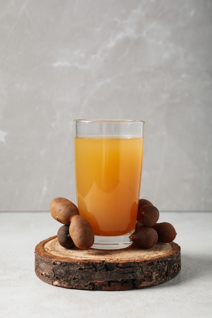 Bebida doce fresca suco de tamarindo bebida saborosa para refrescar