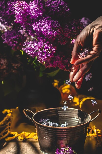 Foto bebida refrescante de limón lila