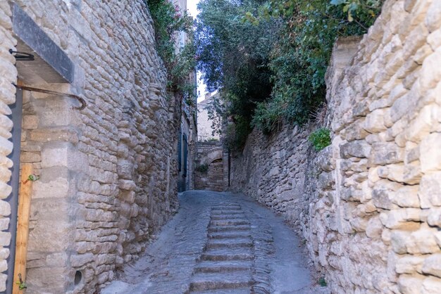 Beco medieval das escadas de pedra de Gordes na cidade velha Vaucluse Provence-Alpes-CÃƒÂ´te d'Azur França