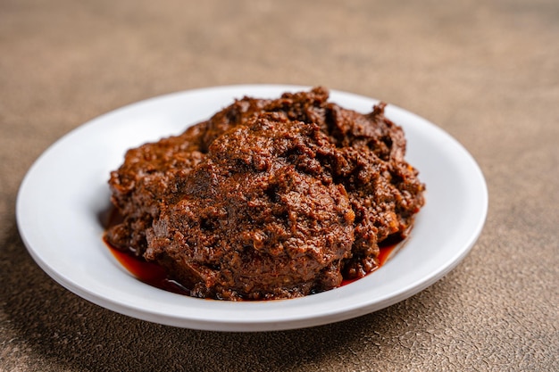 Beef Rendang ist ein Minang-Gericht aus der Region Minangkabau in West-Sumatra Indonesien