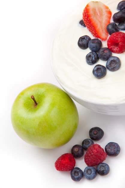 Beeren Creme und Apfel