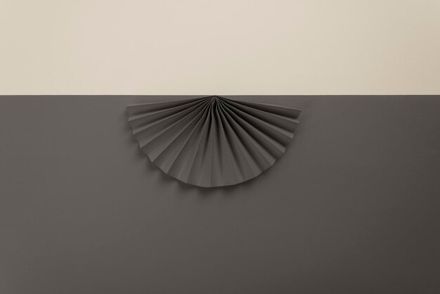 Foto beige origami-blüten geometrische formen und linien minimalistischer hintergrund flachlage kopierraum