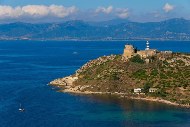 Beira-mar e farol em cagliari sardegna