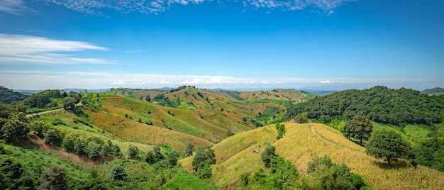 Bela beleza natural na montanha de nan