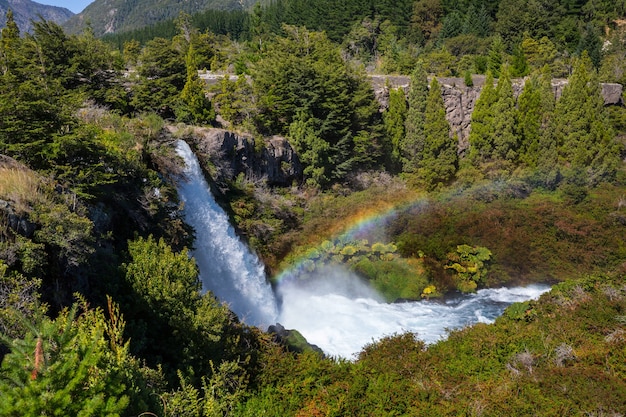 Bela cachoeira no Chile, América do Sul.