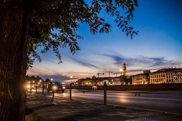 Foto bela cidade italiana, roma apaixonada