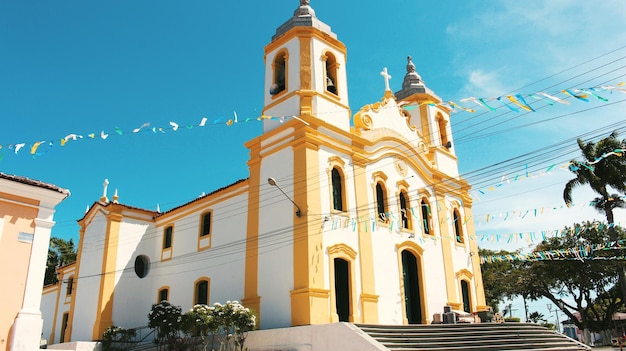 Foto bela igreja antiga na cidade histórica do brasil