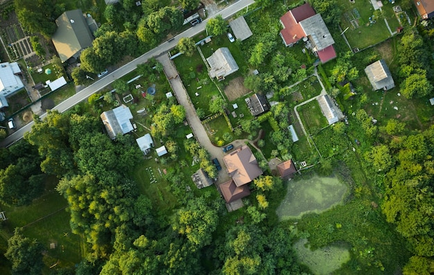 Bela paisagem aérea em pano de fundo verde Bela paisagem Bela paisagem natural Fundo natural Transporte aéreo Vista aérea Vista superior