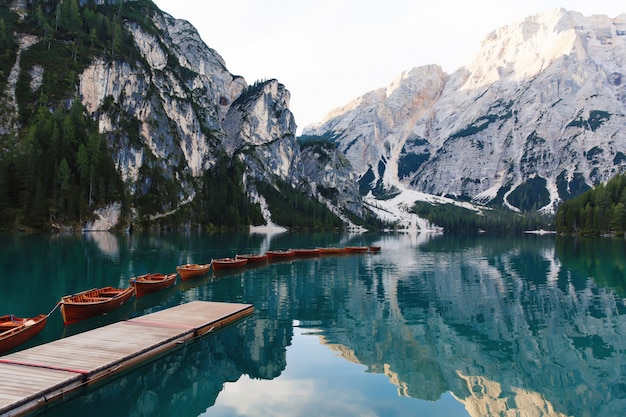 Bela paisagem do Lago Braies