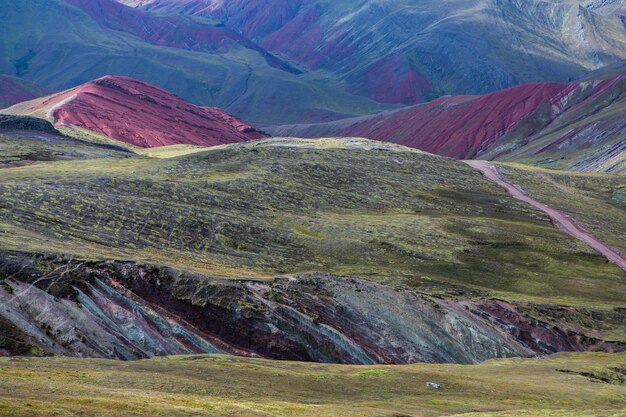 Bela paisagem montanhosa no Peru