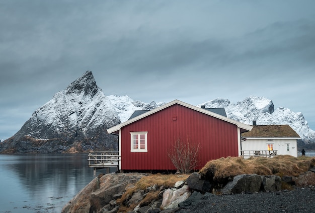 Bela paisagem nas ilhas Lofoten no inverno, Noruega