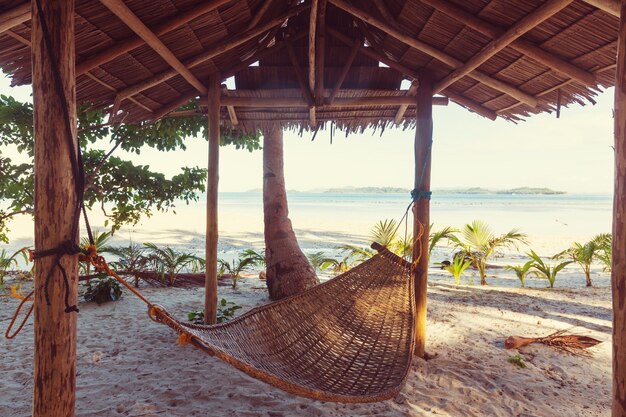 Foto bela praia oceânica, filtro instagram