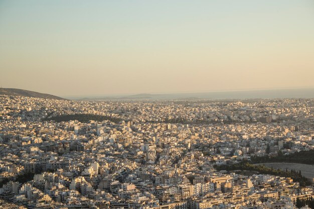 Bela vista da colina do Areópago em Atenas, Grécia