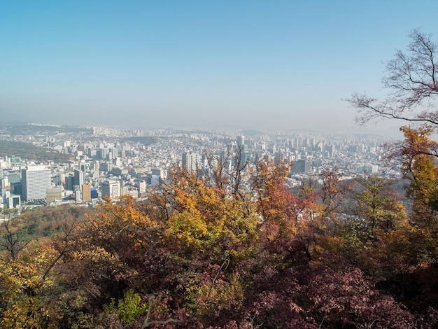 Bela vista da montanha de Seul