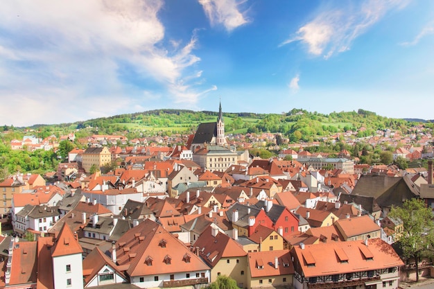 Bela vista do centro histórico de Cesky Krumlov, República Checa