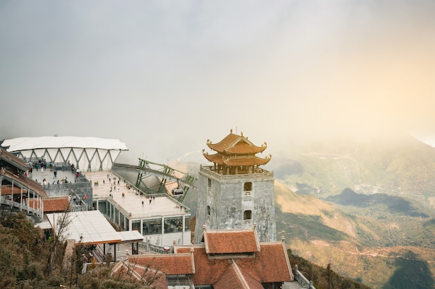 Foto bela vista sapa vale vietnã panorama no nascer do sol de manhã com beleza nuvem