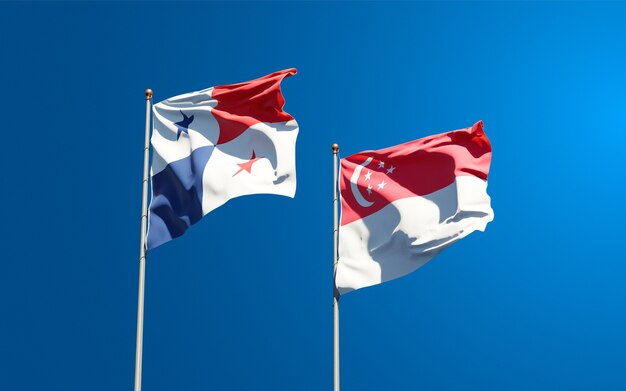 Belas bandeiras de estados nacionais do Panamá e Cingapura juntas