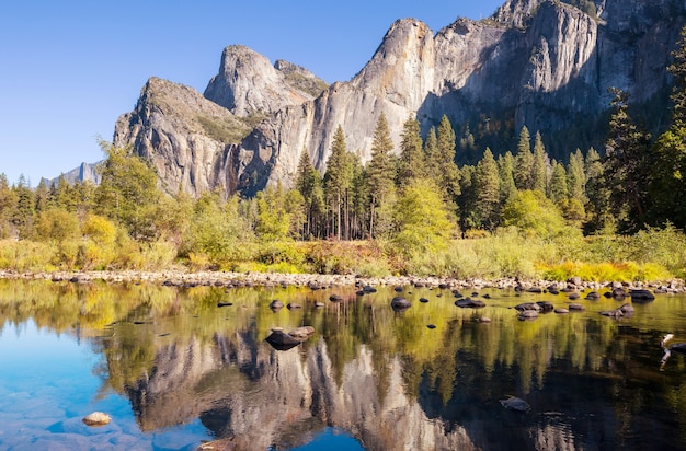 Belas paisagens do parque nacional de yosemite, califórnia