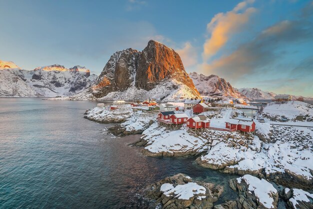 Belas paisagens naturais de Lofoten, na Noruega