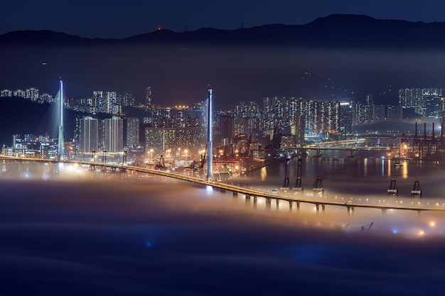 Foto beleuchtete stadt in der nacht