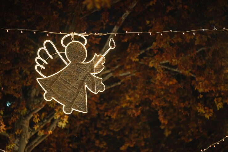 Foto beleuchtete weihnachtsdekorationen auf der straße