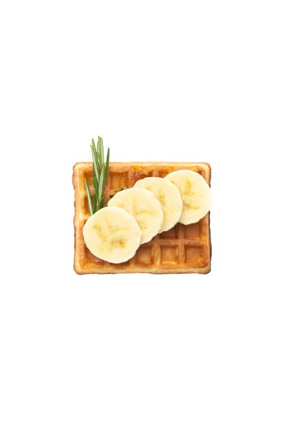 Belgische Waffel mit Banane und Rosmarin mit Sirup auf weißem, isoliertem Hintergrund