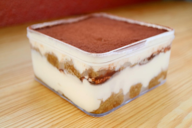 Beliebtes italienisches Dessert Tiramisu Auch als toskanische Kleinigkeit bekannt