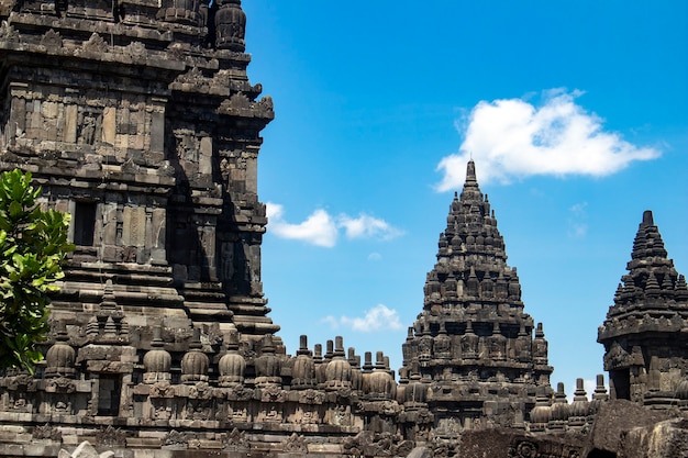 La belleza del templo de Prambanan en Yogjakarta, Indonesia