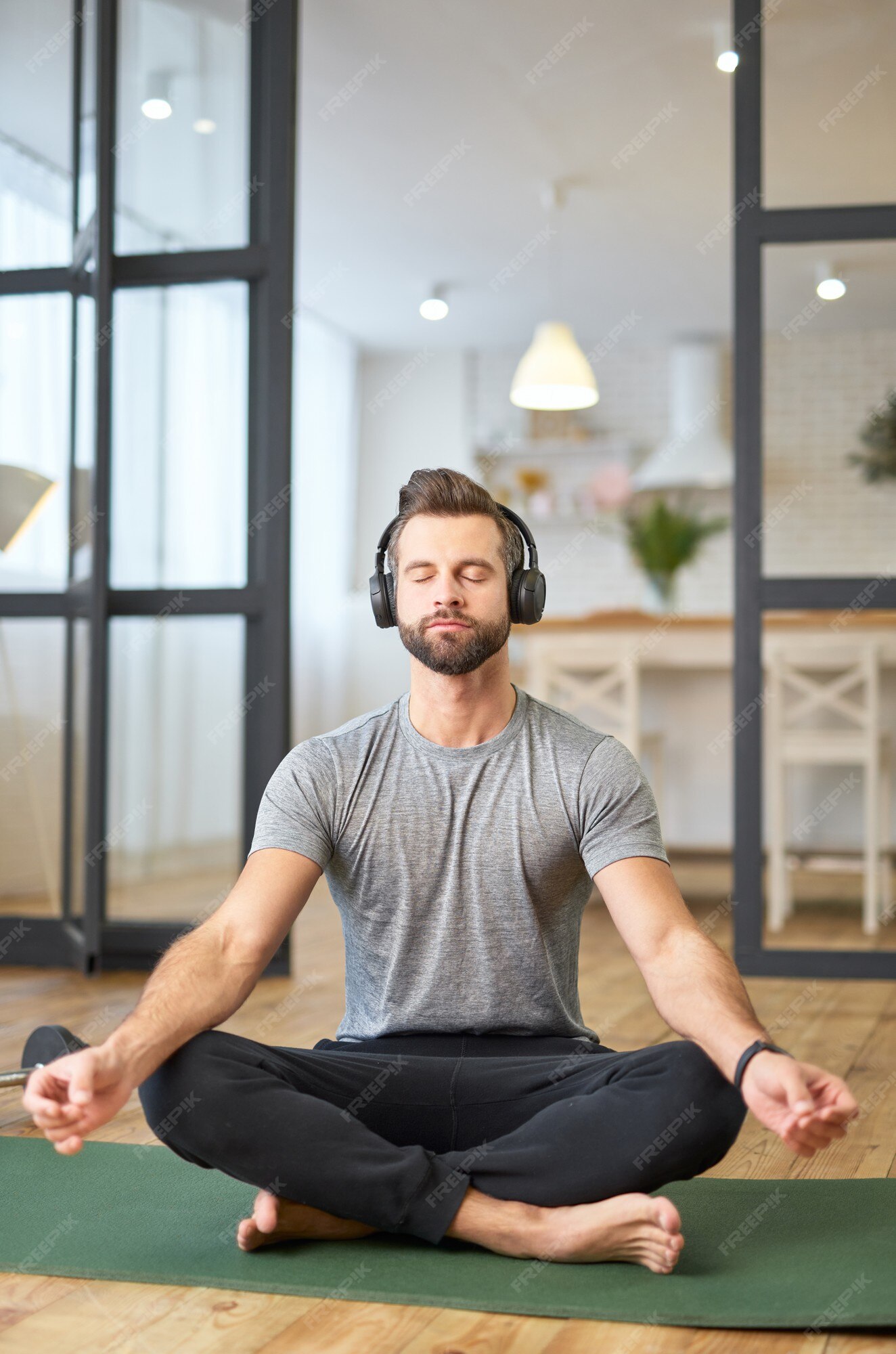 Musica para Praticar Yoga em Casa - Musica Relaxante para Yoga 