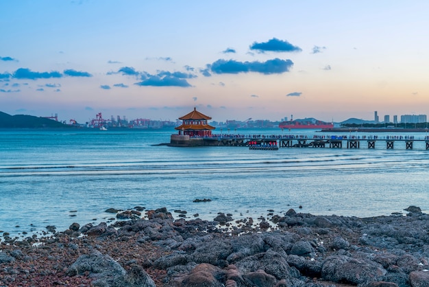 Belo litoral de qingdao