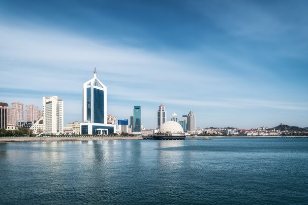 Belo litoral e paisagem arquitetônica de qingdao