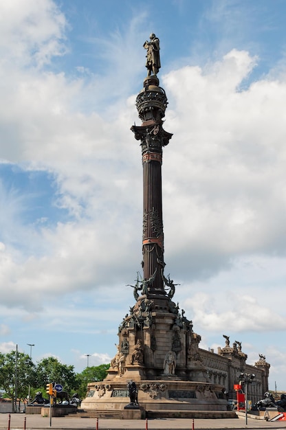 Belo monumento a colombo em barcelona espanha