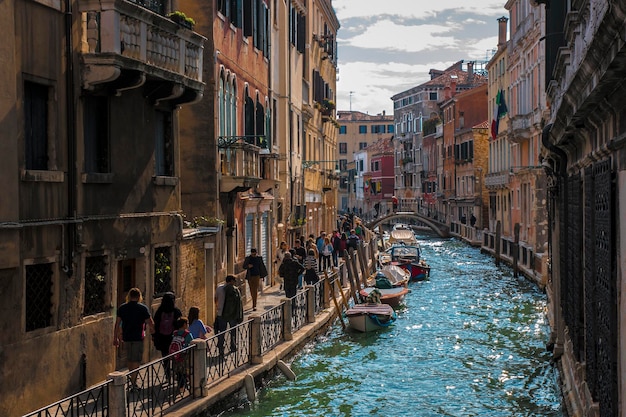 Belo panorama do Canal em Veneza, Itália.