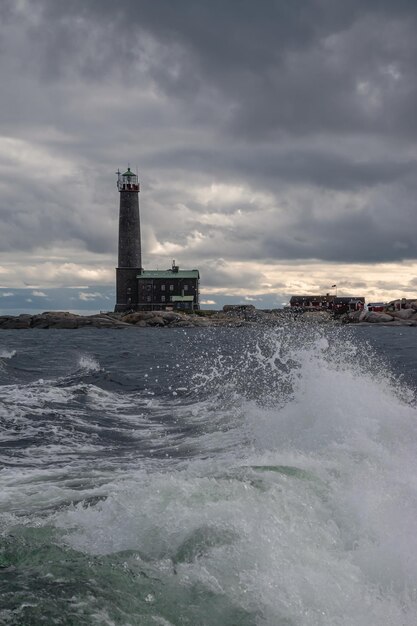 Bengtskar Leuchtturm auf einer Insel in der Ostsee