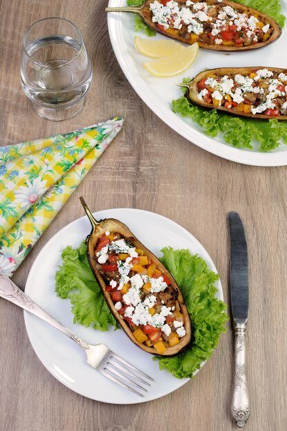 Berenjenas rellenas de verduras