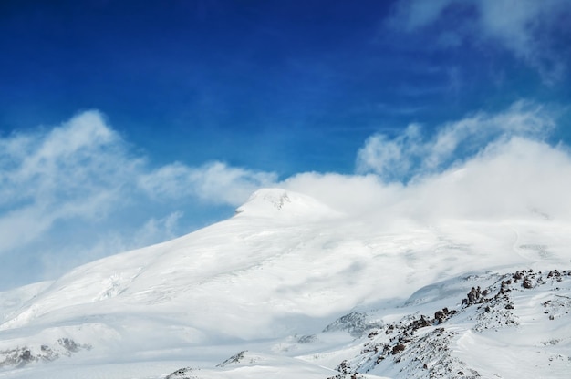 Berg Elbrus, Kaukasus, Russische Föderation. Winterberge. Schöne Winterlandschaft