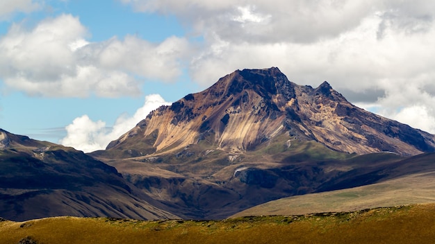 Berg im Antisana-Reservat